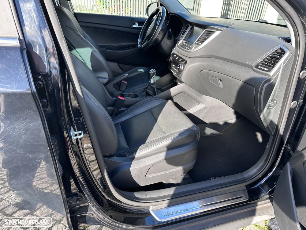 Hyundai Tucson 1.7 CRDi Creative Plus - 10