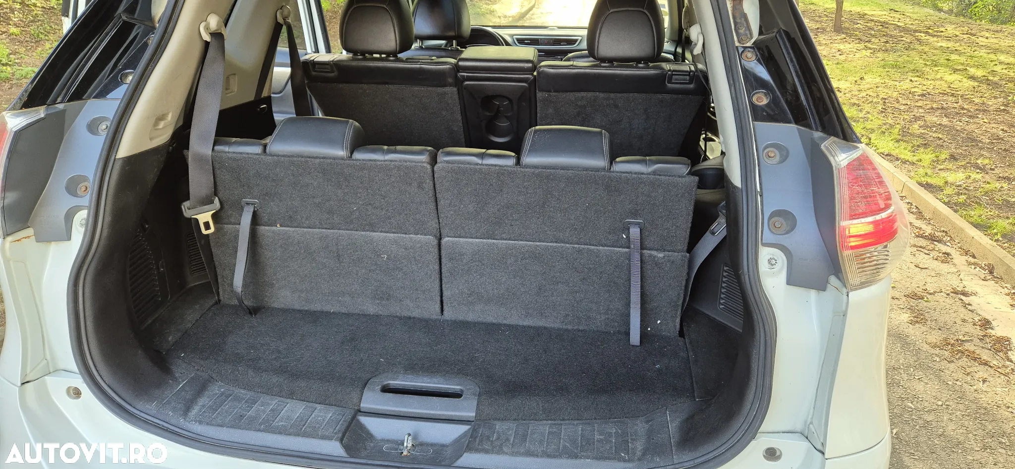 Nissan X-Trail 1.6 dCi ALL-MODE 4x4i Tekna - 6