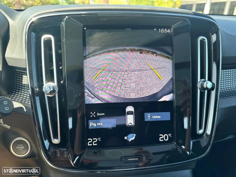 Volvo XC 40 1.5 T2 R-Design Geartronic - 22