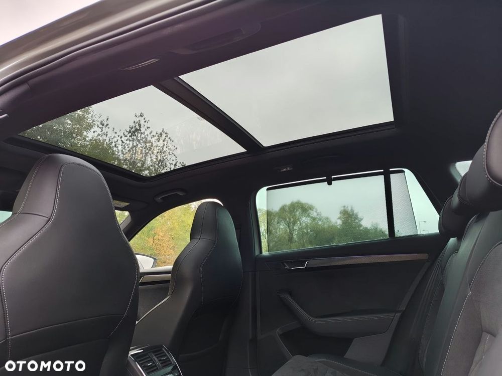 Skoda Superb 2.0 TSI 4x4 Sportline DSG - 32