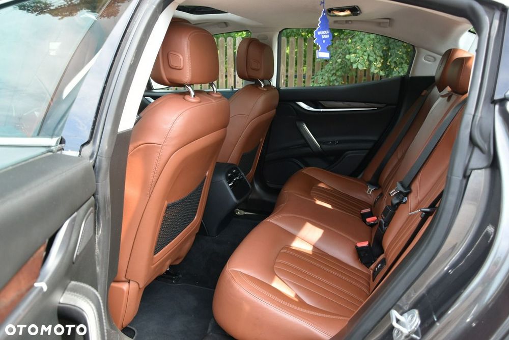 Maserati Ghibli Standard - 14
