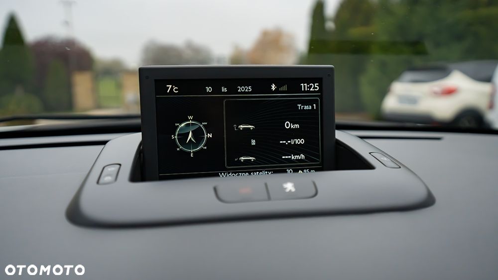 Peugeot 3008 HDi 115 Active - 35