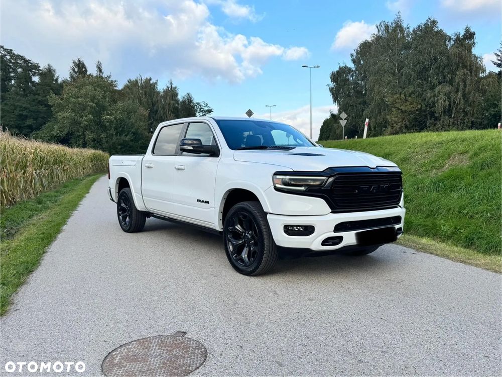 RAM 1500 5.7 Crew Cab Limited - 11