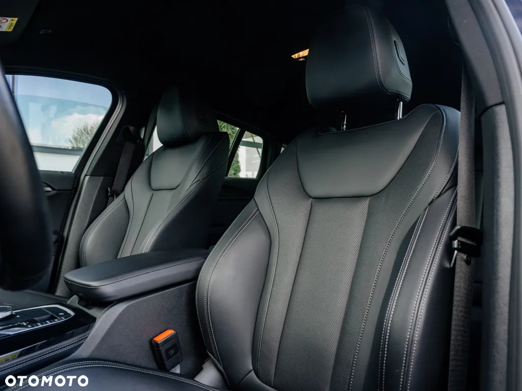 BMW X4 xDrive20i - 10