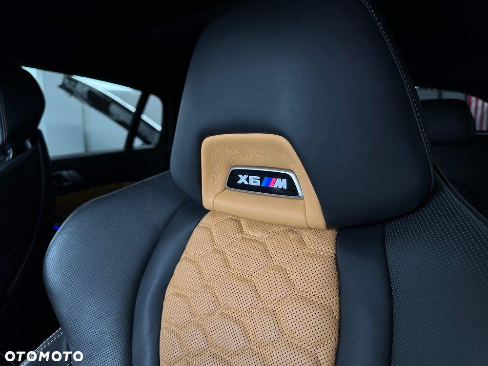 BMW X6M - 19