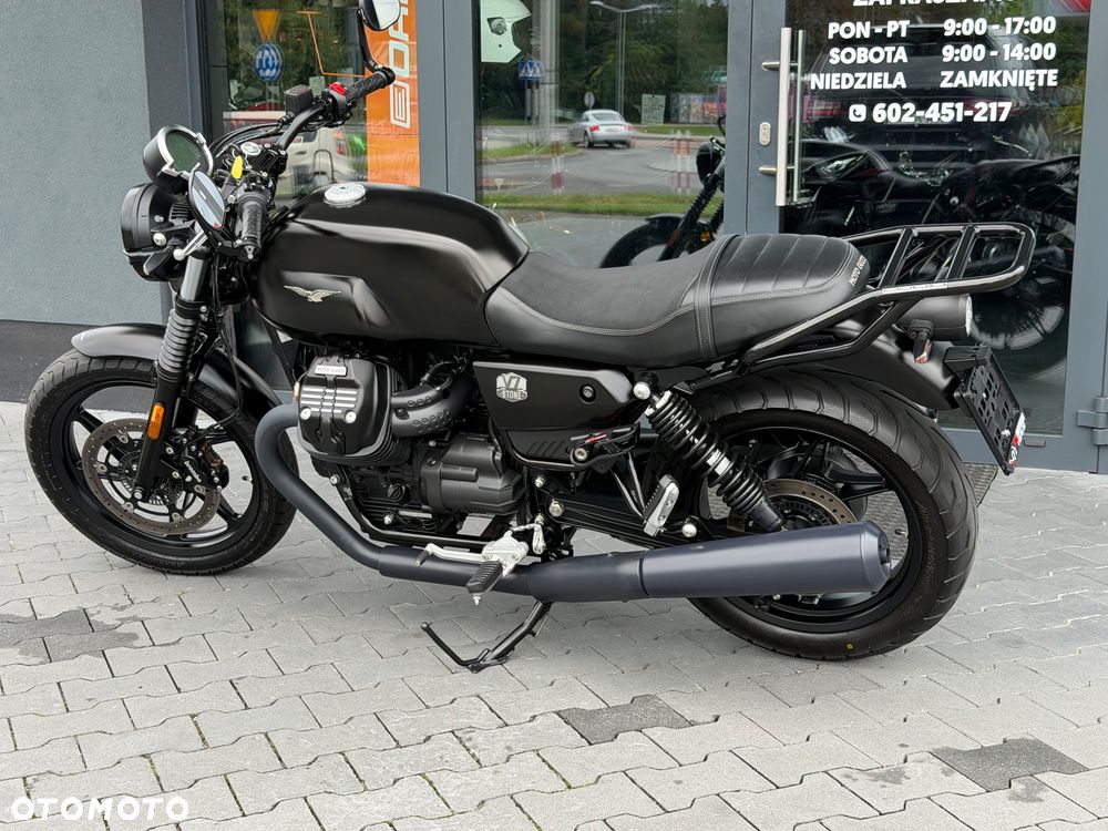 Moto Guzzi V7 - 28