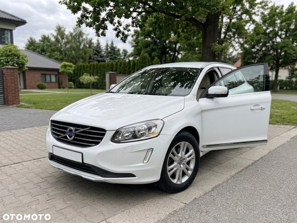 Volvo XC 60 3.2 AWD RDesign - 11