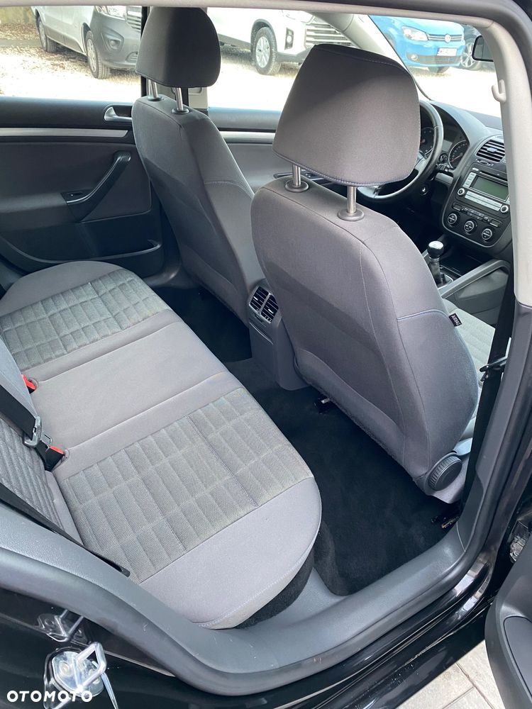 Volkswagen Golf 1.6 United - 24