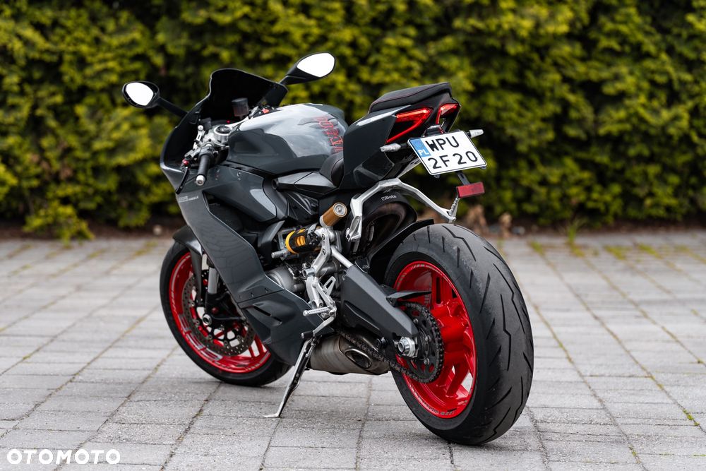 Ducati Panigale 899 - 4