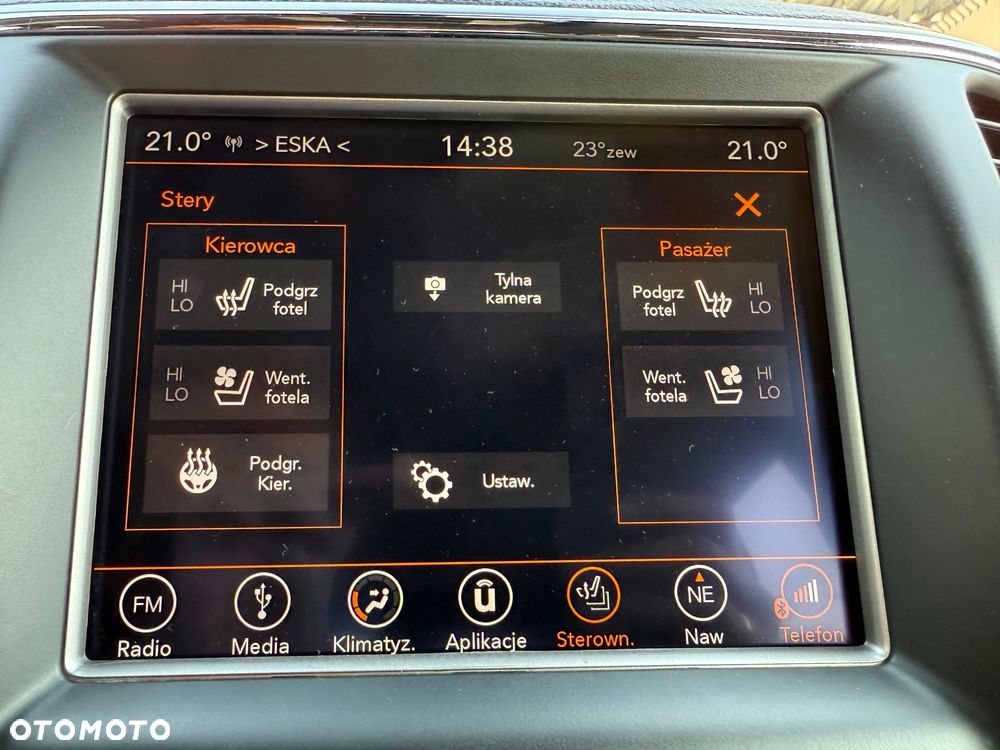 Jeep Grand Cherokee - 16