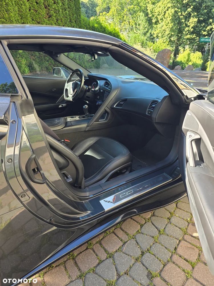 Chevrolet Corvette - 13