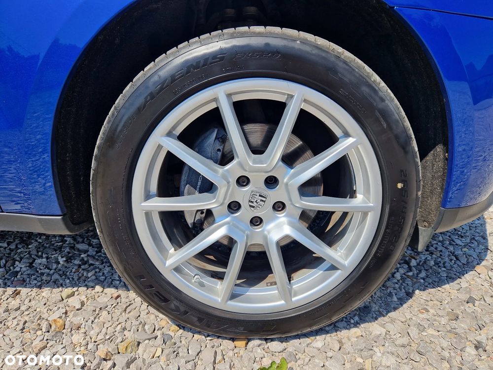 Porsche Macan - 31