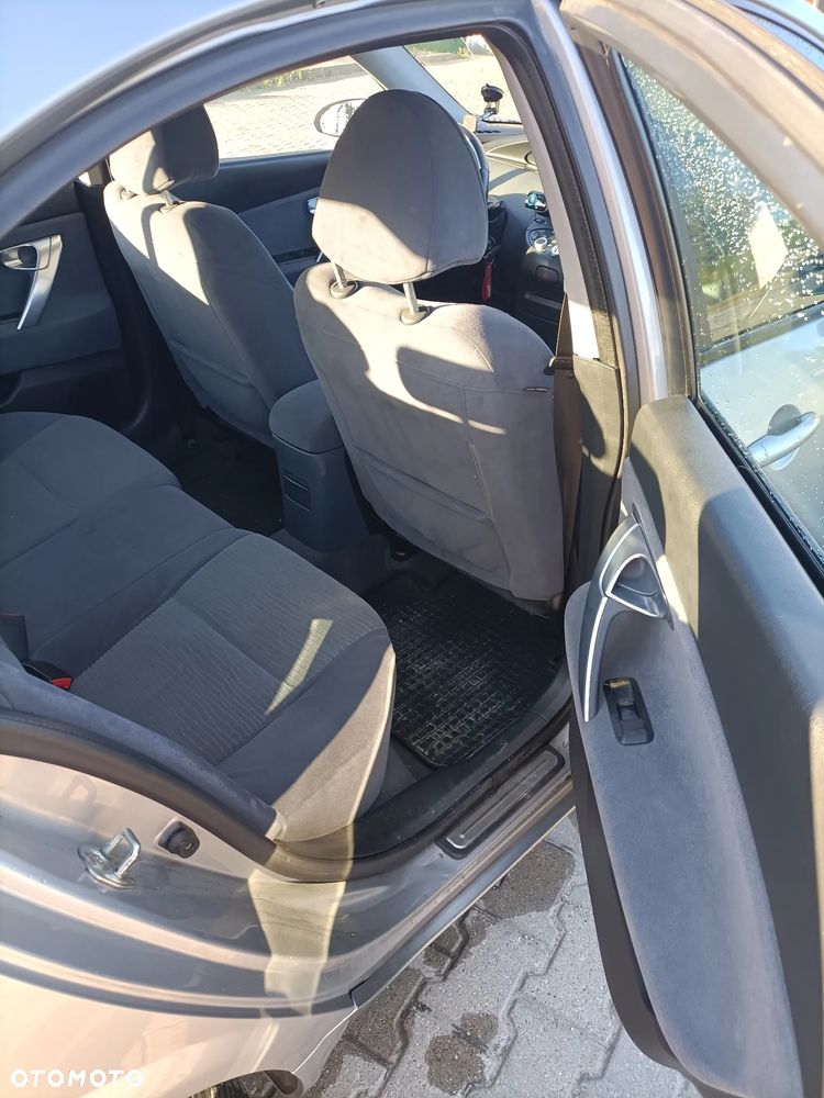Nissan Primera Traveller 1.9 dCi acenta - 10