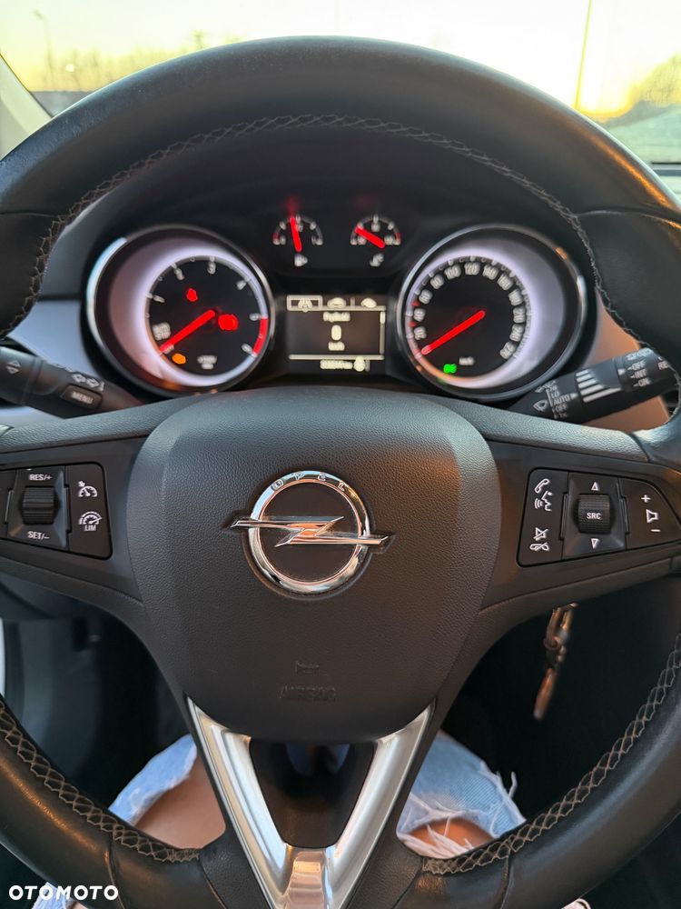 Opel Astra 1.6 CDTI Sport - 18