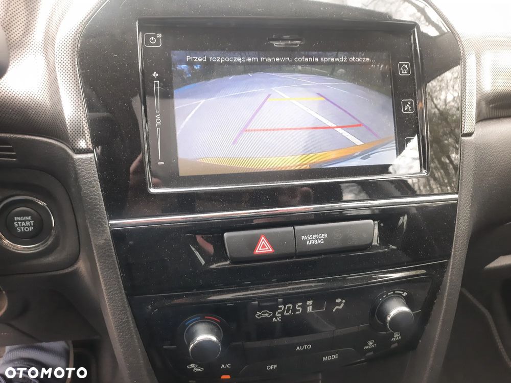 Suzuki Vitara 1.4 Boosterjet Premium 4WD - 14