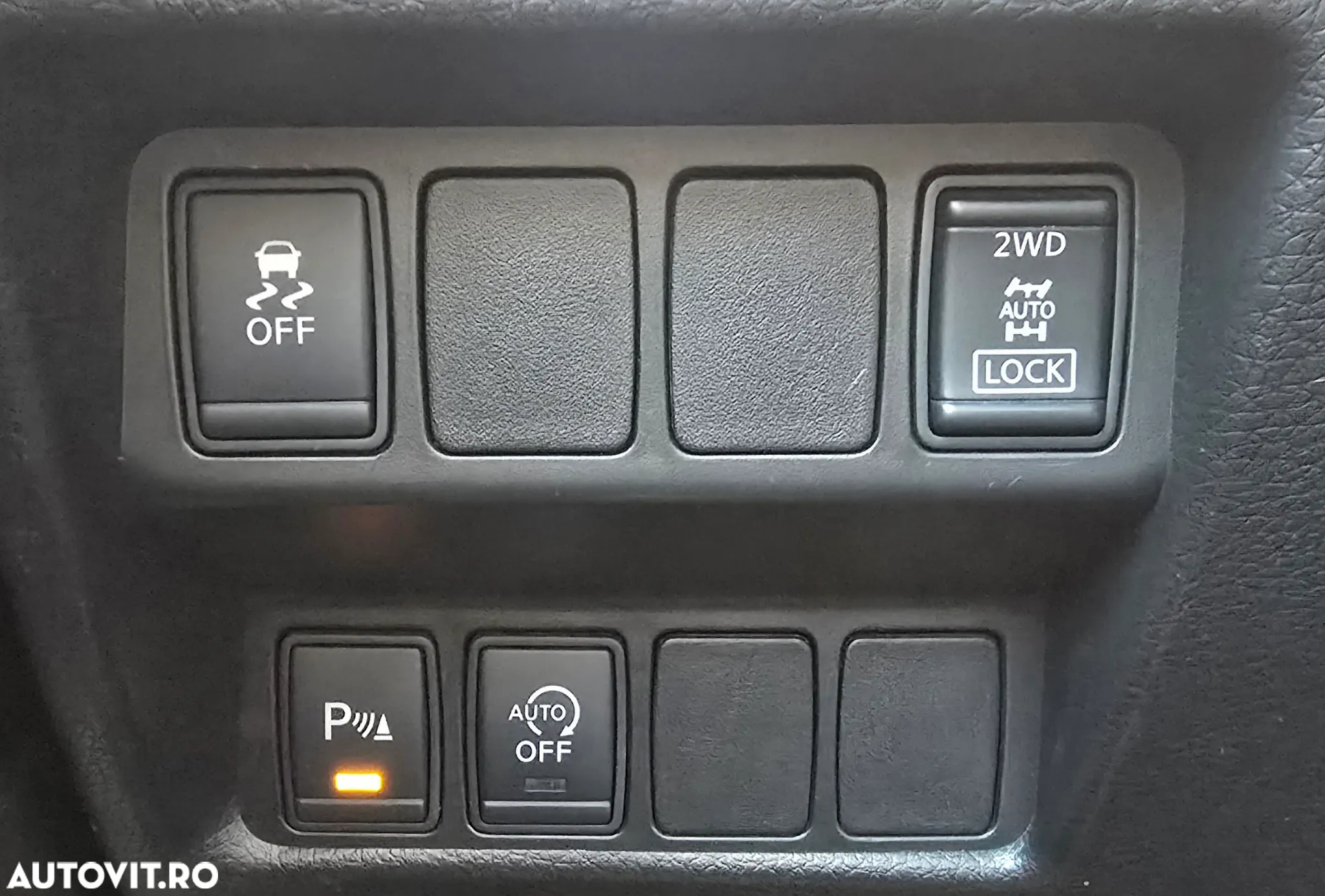 Nissan Qashqai 1.6 DCI 4 x 4 DPF Start/Stop tekna - 29