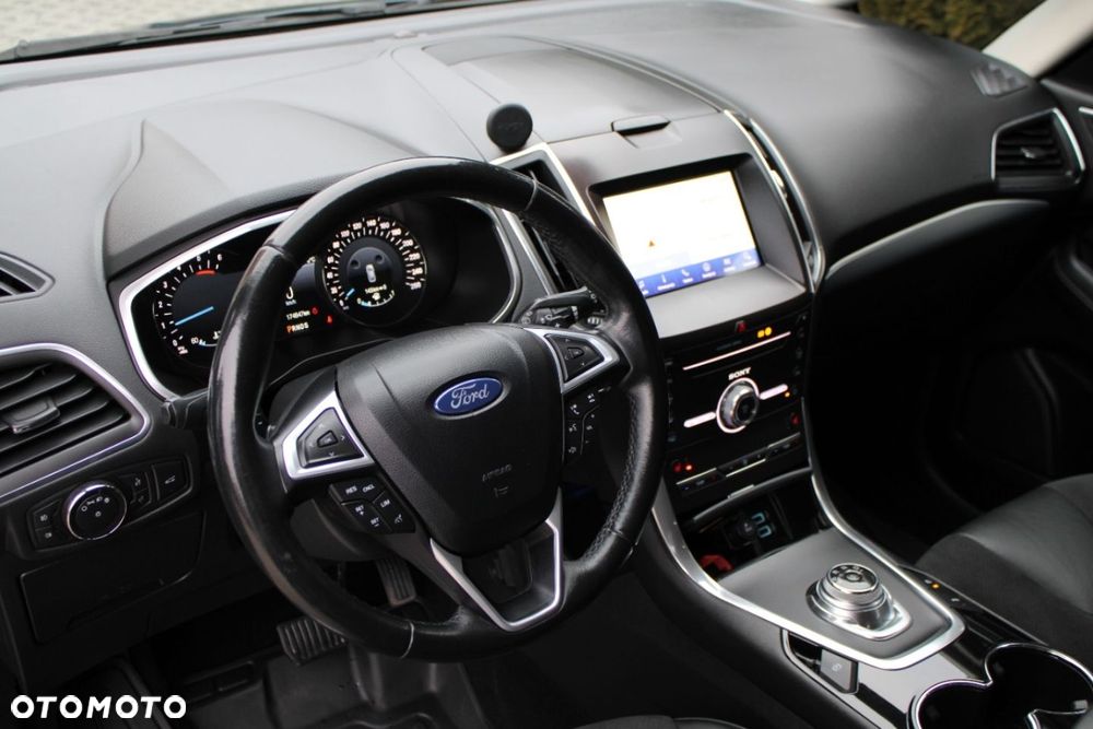 Ford S-Max 2.0 EcoBlue Titanium - 6