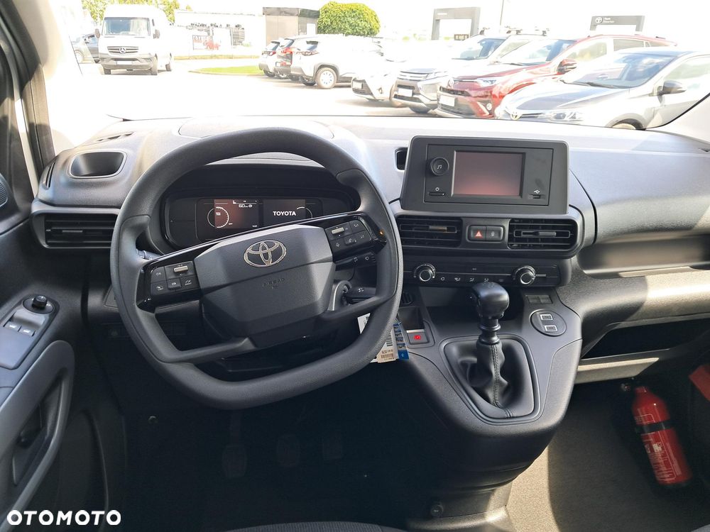 Toyota Proace City Verso 1.5 D-4D Combi - 8