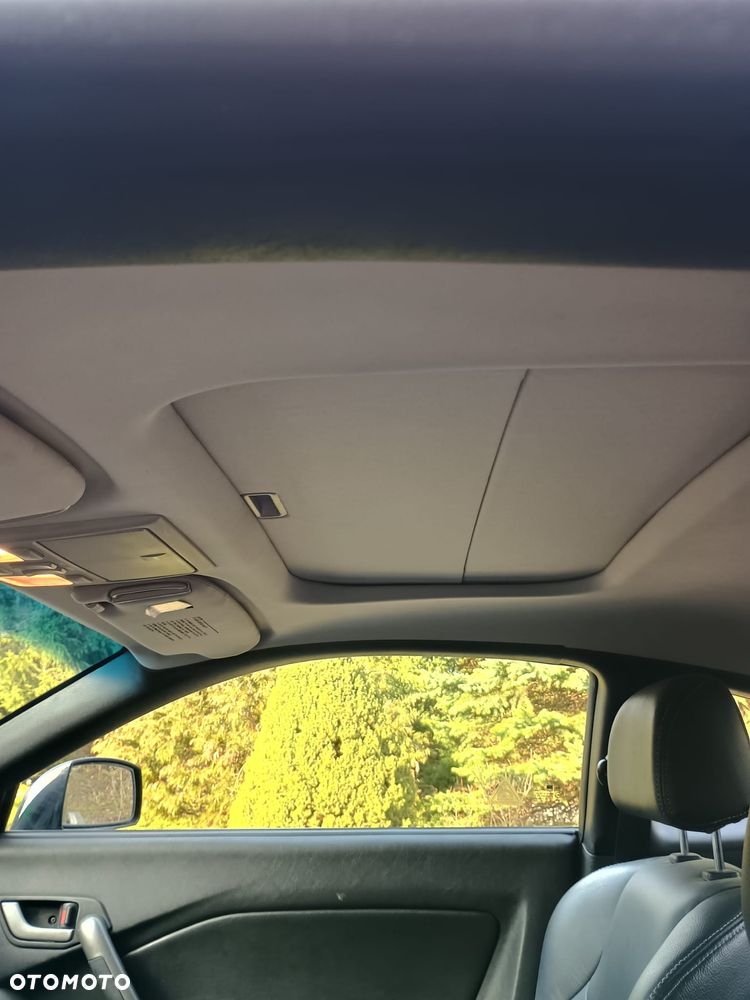 Hyundai Coupe 2.0 GLS - 11