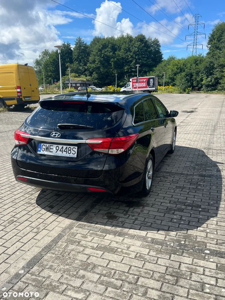 Hyundai i40 1.7 CRDi Comfort + - 5
