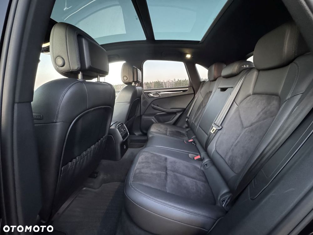 Porsche Macan Standard - 10