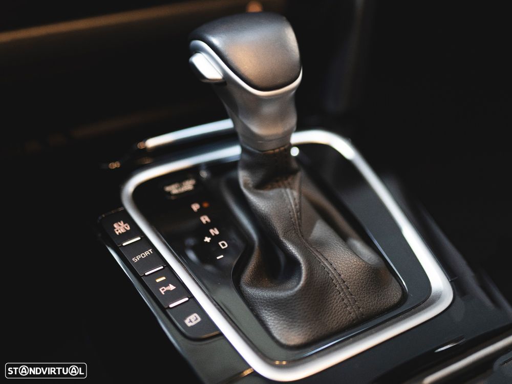 Kia XCeed 1.6 GDi PHEV Tech - 21