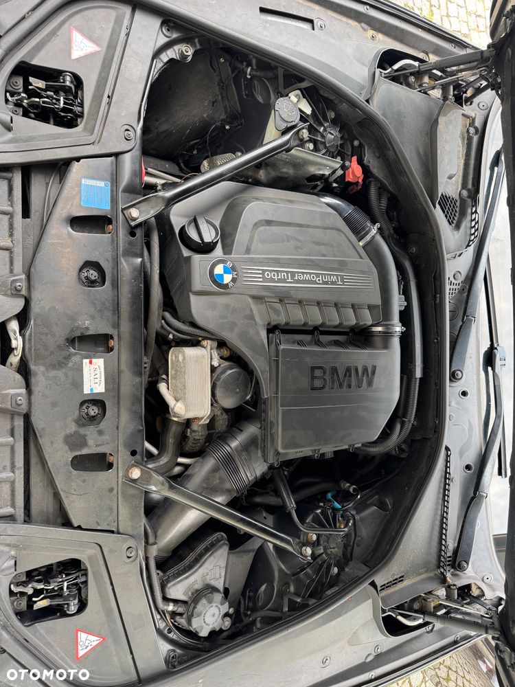 BMW Seria 5 535i - 38