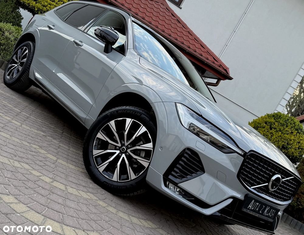 Volvo XC 60 B5 B AWD Geartronic RDesign - 2