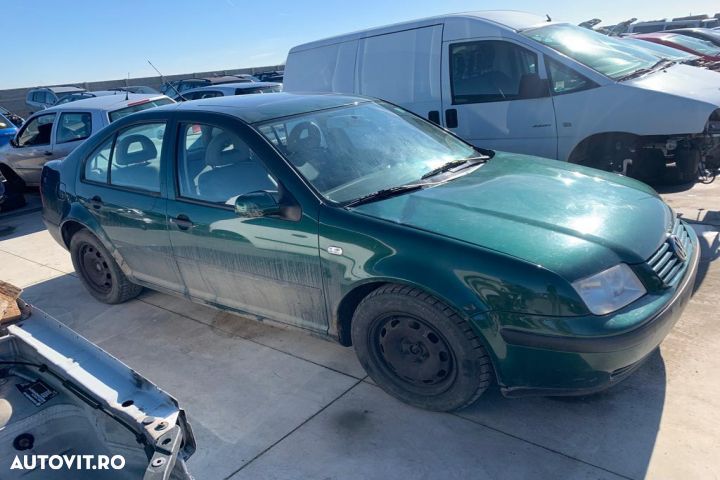 Planetara fata stanga 1.6 AUS 1.6 AUS Volkswagen VW Bora 1 [1998 - 20 - 7