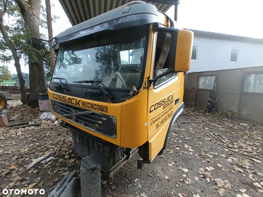 Kabina VOLVO FM 9 10 12 budowlana 8x4 6x4 8x8 - 7