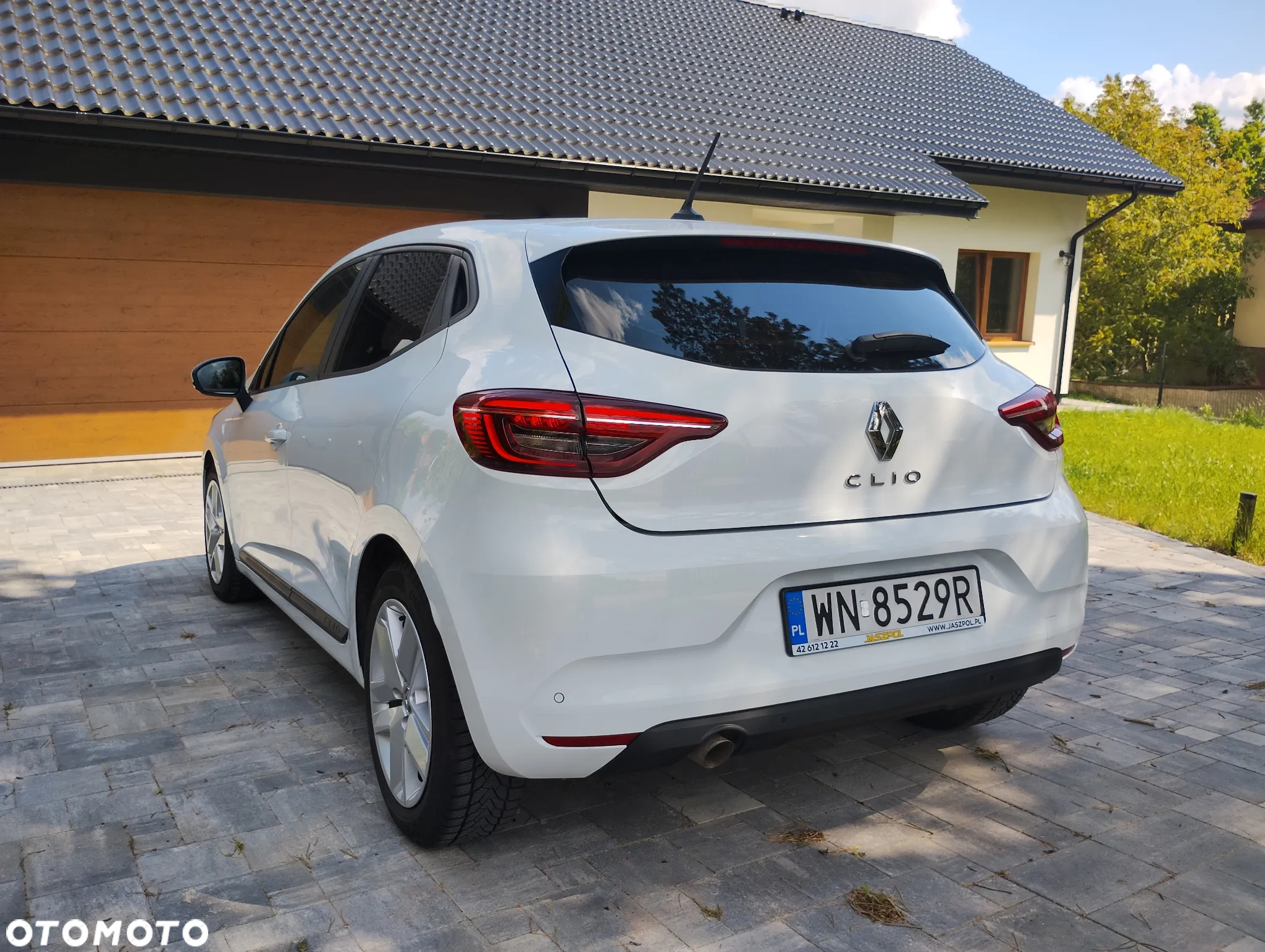 Renault Clio 1.0 TCe Zen - 12