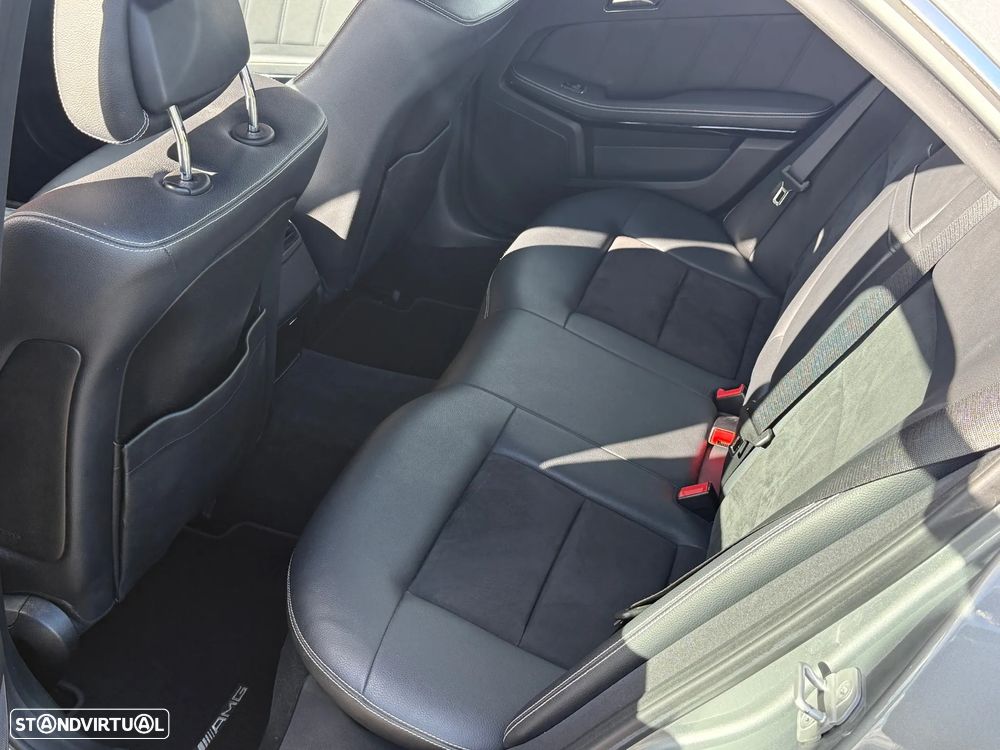 Mercedes-Benz E 250 - 11