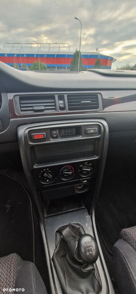 Honda Civic 1.4i S - 14