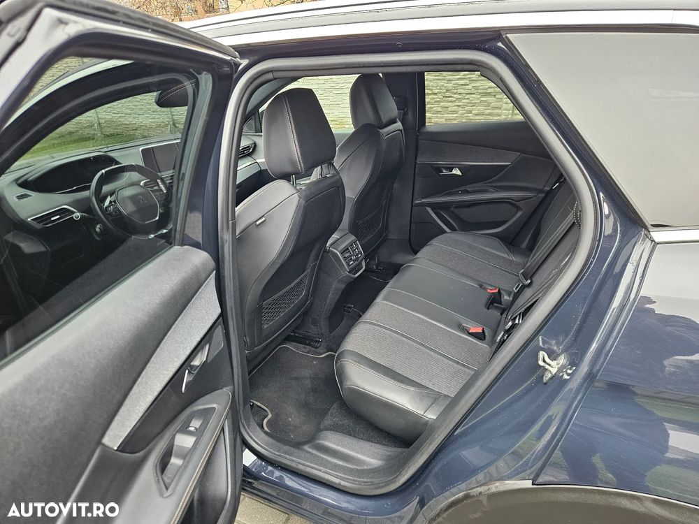 Peugeot 3008 1.2 PureTech Turbo S&S GT-Line - 14