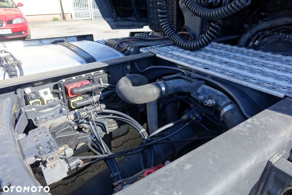 Scania R450 / EURO 6 / STANDARD/ AUTOMAT / RETARDER / LODÓWKA / NAWIGACJA / KLIMATYZACJA POSTOJOWA / 2 ZBIORNIKI - 19
