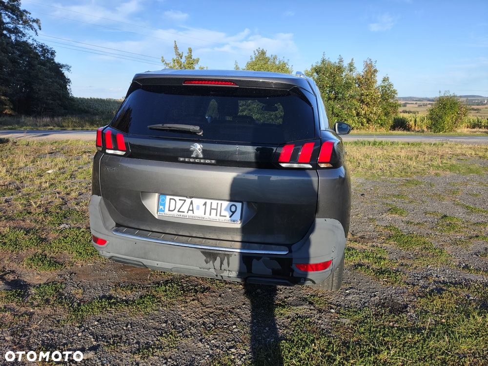 Peugeot 5008 1.6 BlueHDI Allure S&S EAT6 - 17