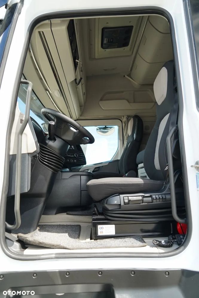 Ford F-MAX 500 / KLIMATYZACJA POSTOJOWA  / EURO 6 - 24