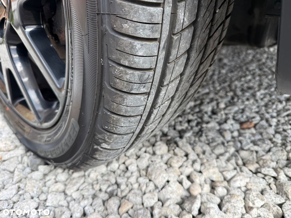 Fiat Freemont 2.0 Multijet 16V DPF Automatik Allrad Black Code - 12