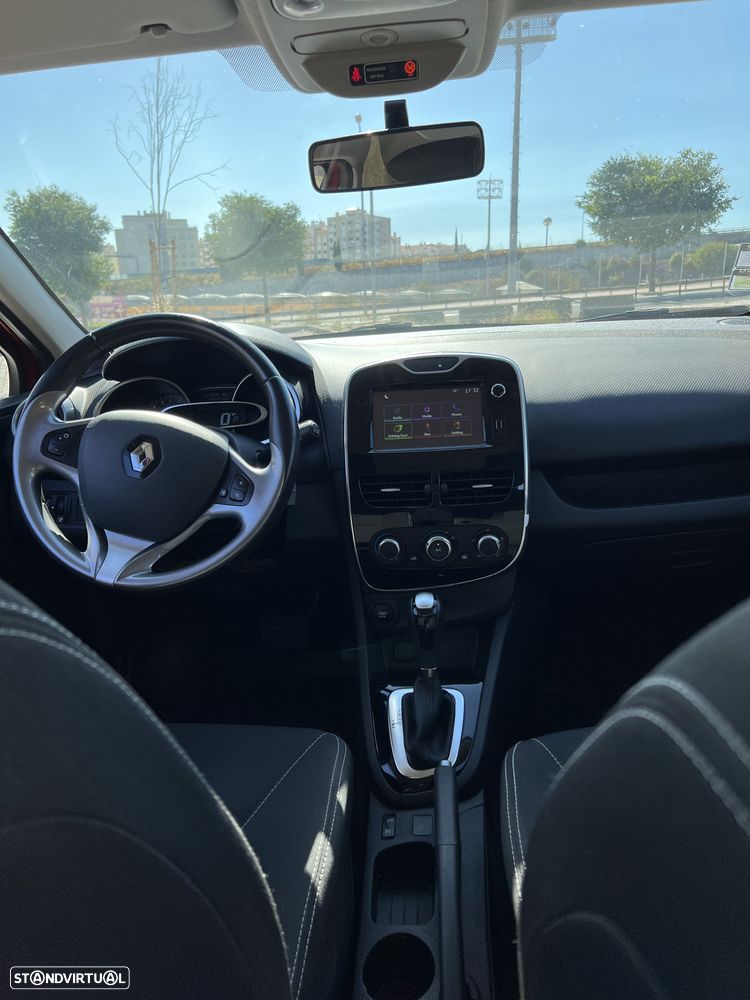 Renault Clio - 22