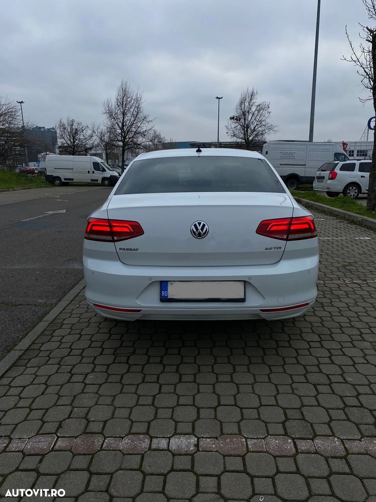 Volkswagen Passat 2.0 TDI (BlueMotion Technology) DSG Trendline - 6