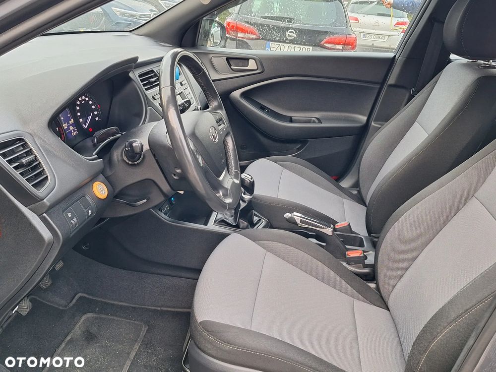 Hyundai i20 1.2 Elegant - 9