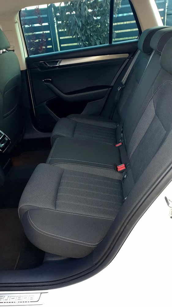 Skoda Superb 2.0 TDI SCR 4x4 Style DSG - 27