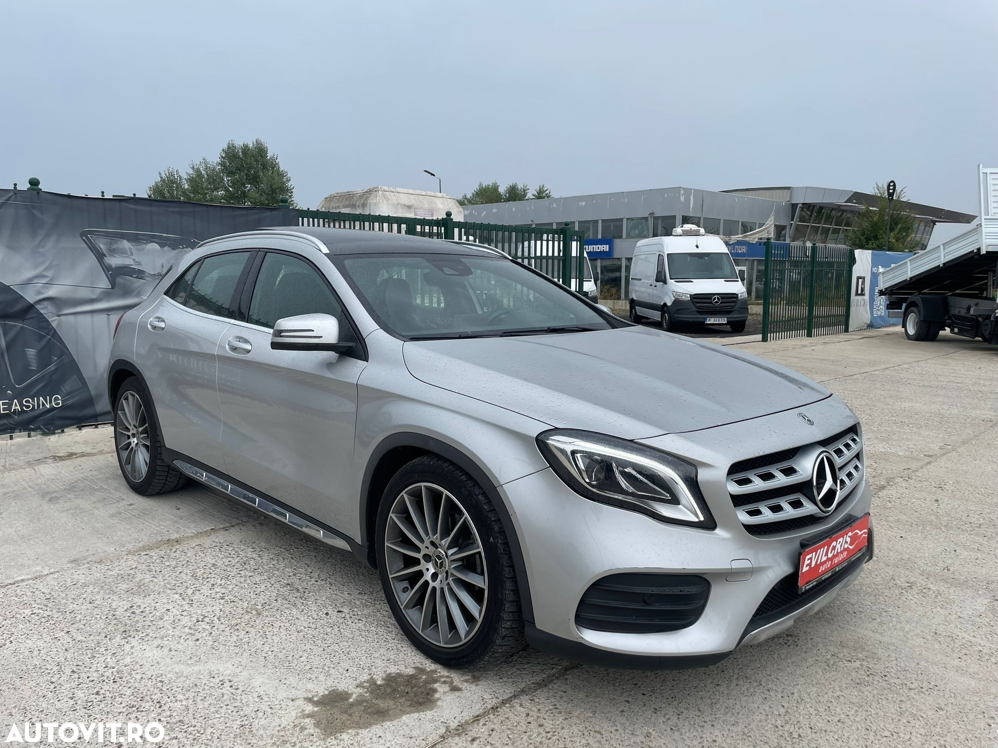 Mercedes-Benz GLA 200 d Aut. - 7