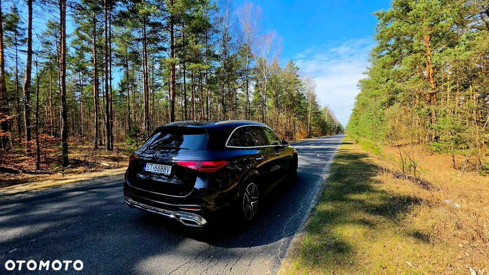 Mercedes-Benz GLC - 28