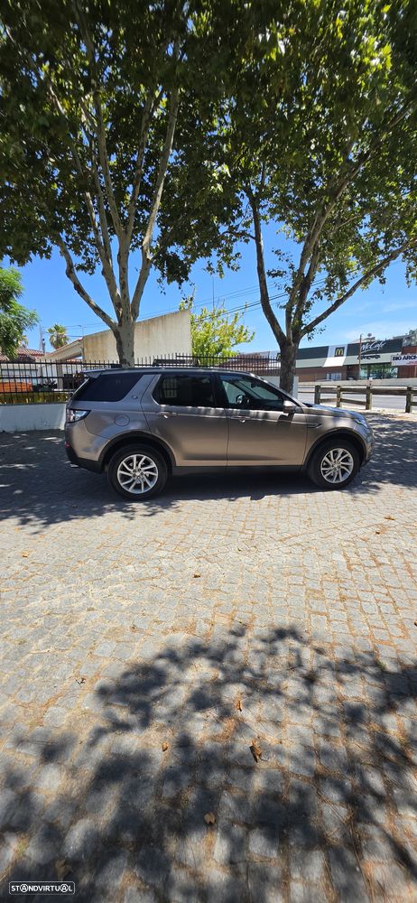 Land Rover Discovery Sport TD4 Aut. Pure - 9