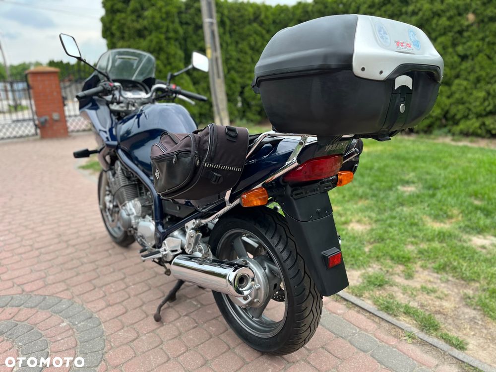 Yamaha XJ - 12