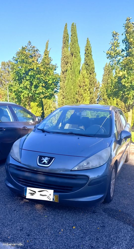 Peugeot 207 1.4 16V Open - 2