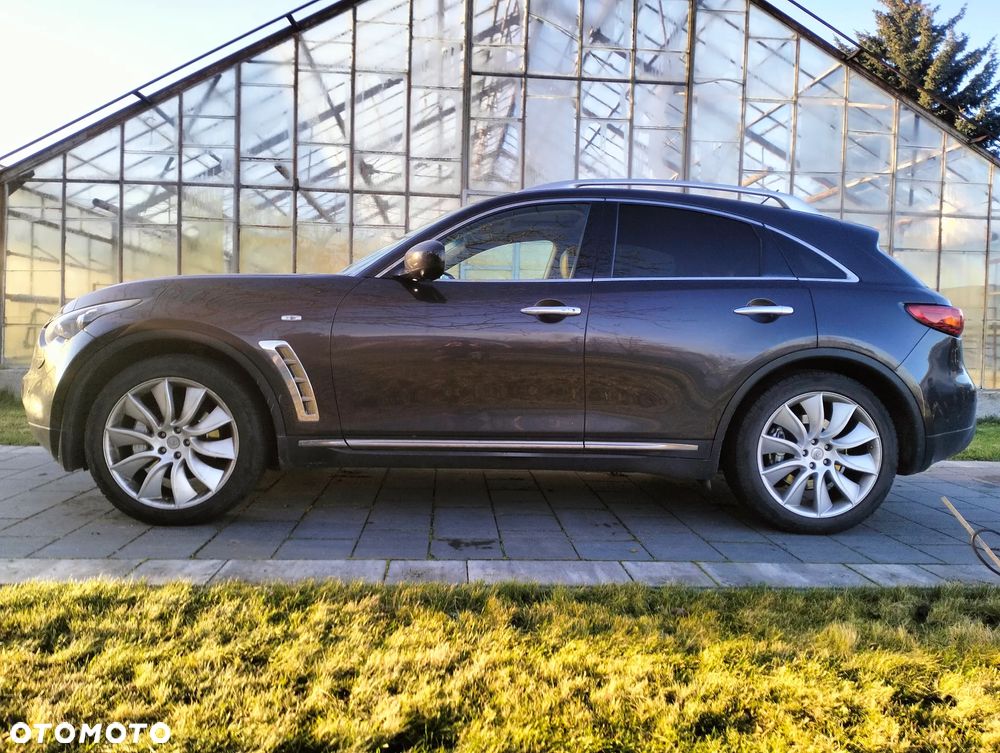 Infiniti FX FX30d S - 1