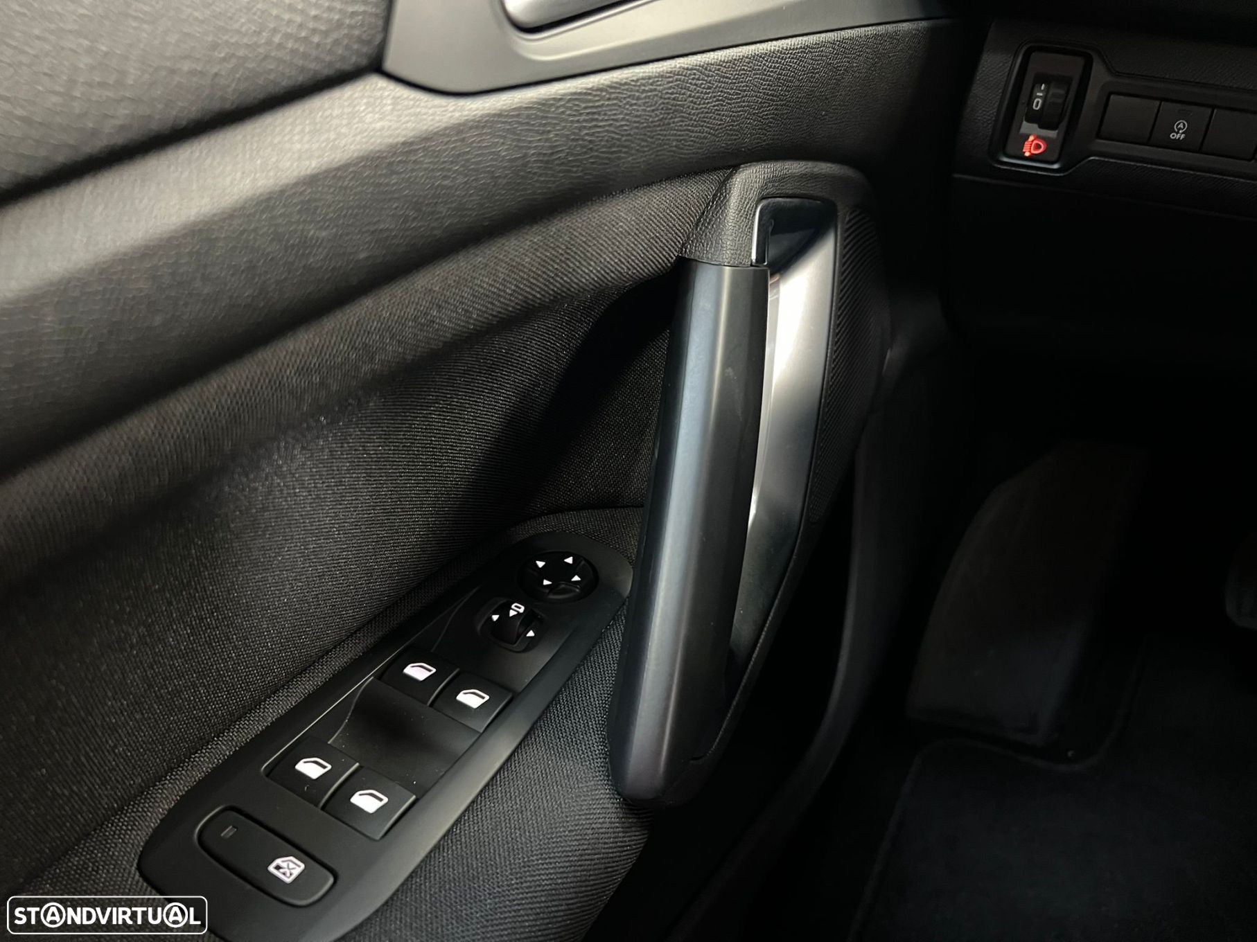 Peugeot 308 1.5 BlueHDi Active Pack - 18