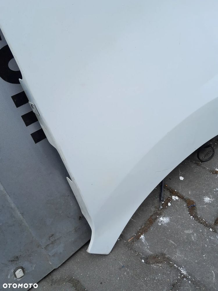 Błotnik prawy Nissan NV400 10- - 3